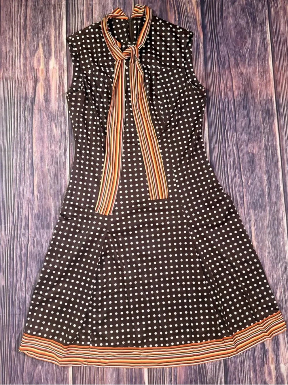 Women’s Vintage 60s Brown & Cream Polk Dot A-Line Mod Shift Dress w/ Scarf M - Picture 9 of 10